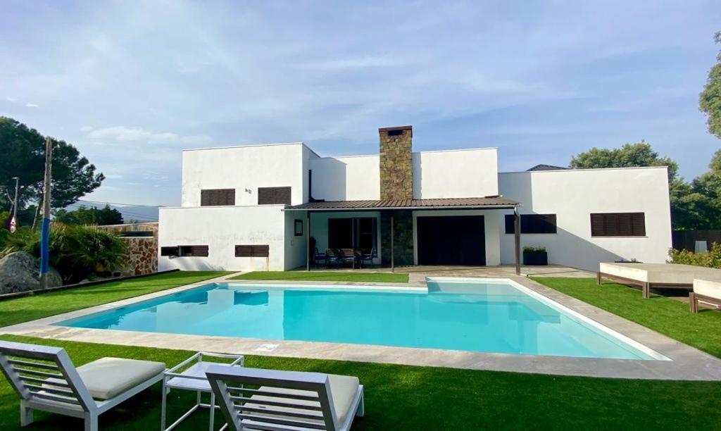 Villa La Roca Madrid Guadarrama Exteriér fotografie